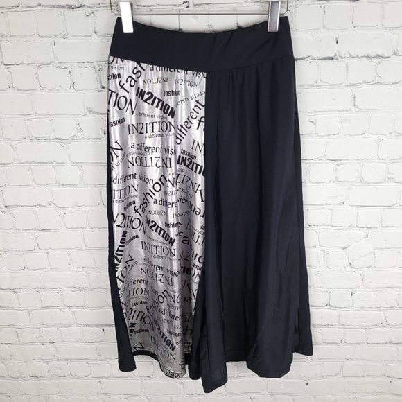 DANCE WORKS | spandex wide leg metallic accent goucho pants - Picture 2 of 5